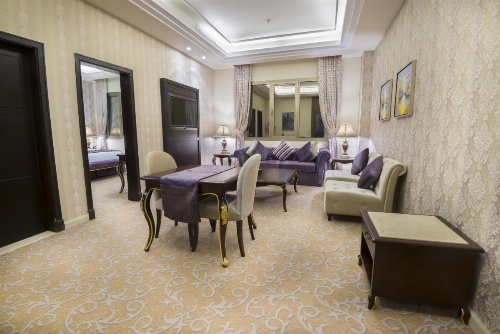Mira Trio Hotel image 12